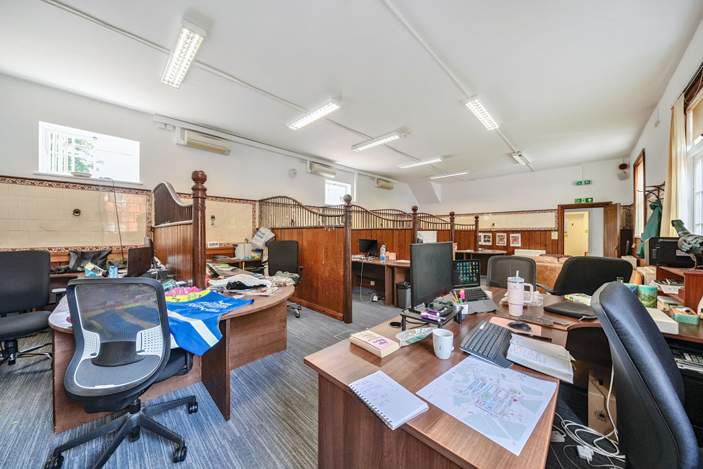 2271 Sq Ft, Unit 1 The Stabes, Hertford, SG14 - Available, Image 1