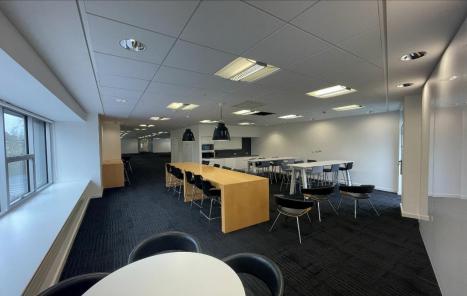 9012 Sq Ft, 90 Hills Road, Cambridge, CB2 - Available, Image 4