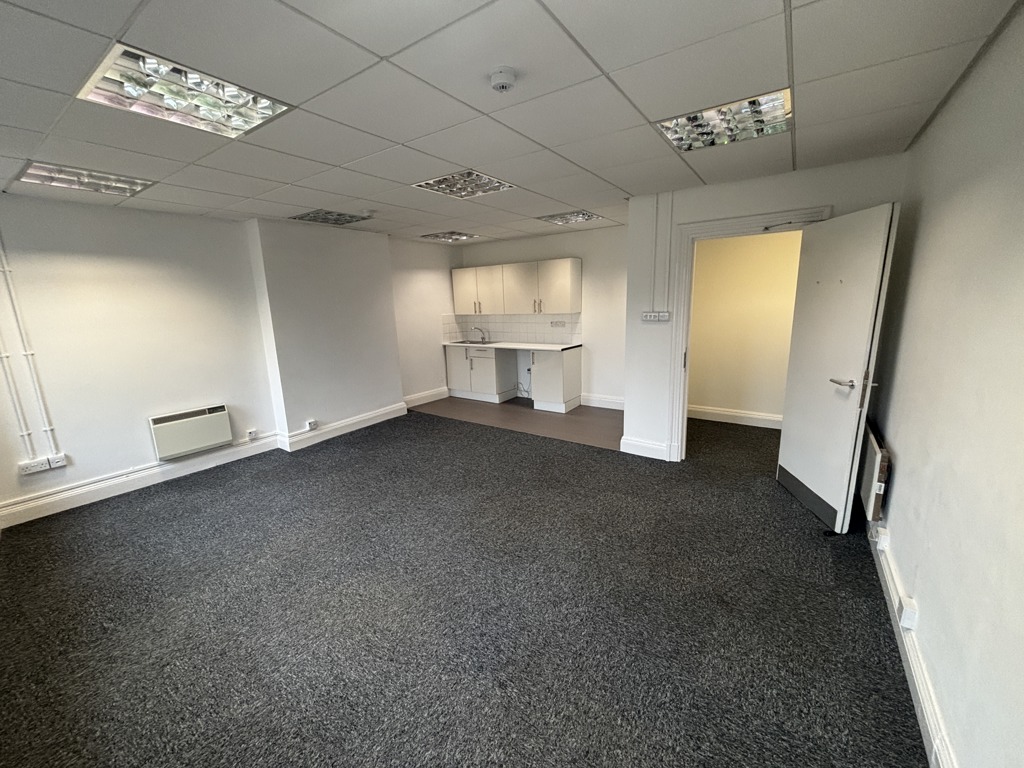 1288 Sq Ft, 7 Fore Street, Taunton, TA1 - Available, Image 1
