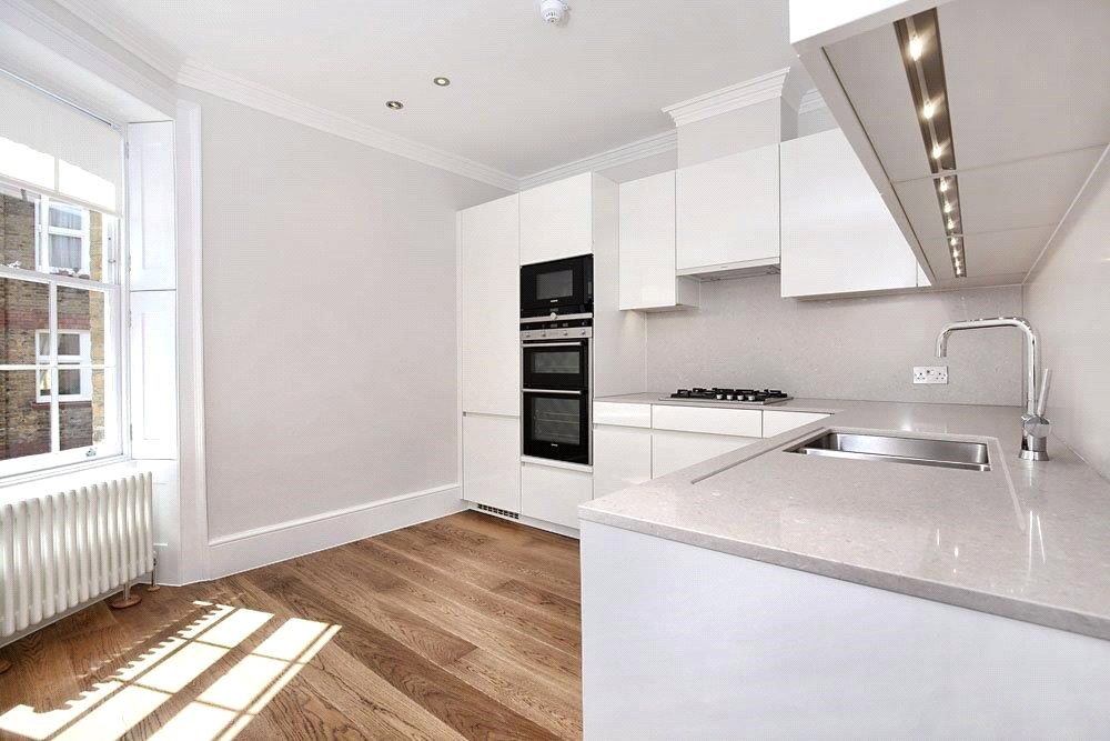 2 bedroom Maisonette, Manchester Street, Marylebone, W1U - Let Agreed, Image 8