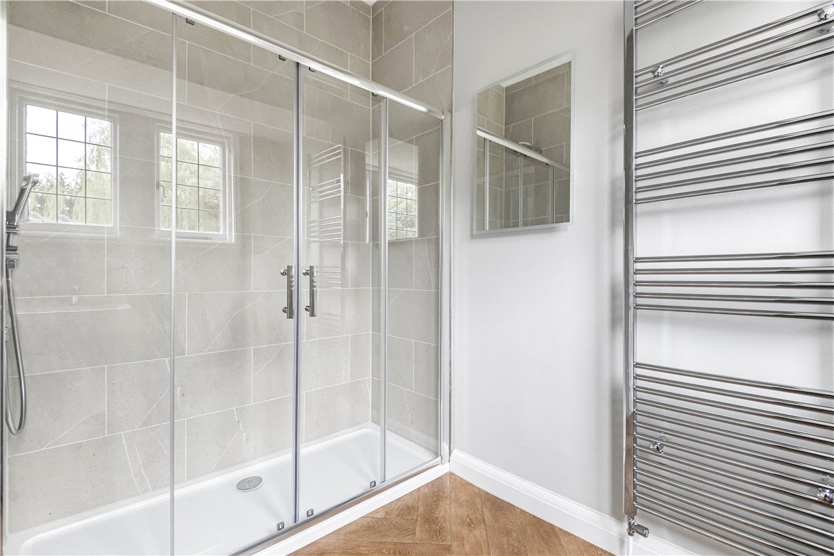 7 bedroom House, Breakspear Road South, Ickenham, UB10 - Available, Image 18