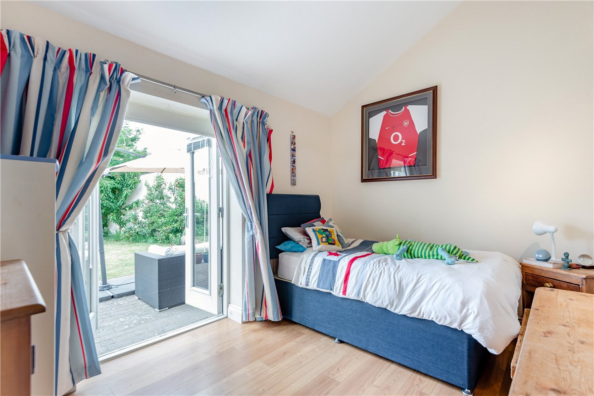 4 bedroom Barn Conversion, Hurstbourne Priors, Whitchurch, RG28 - Available, Image 10