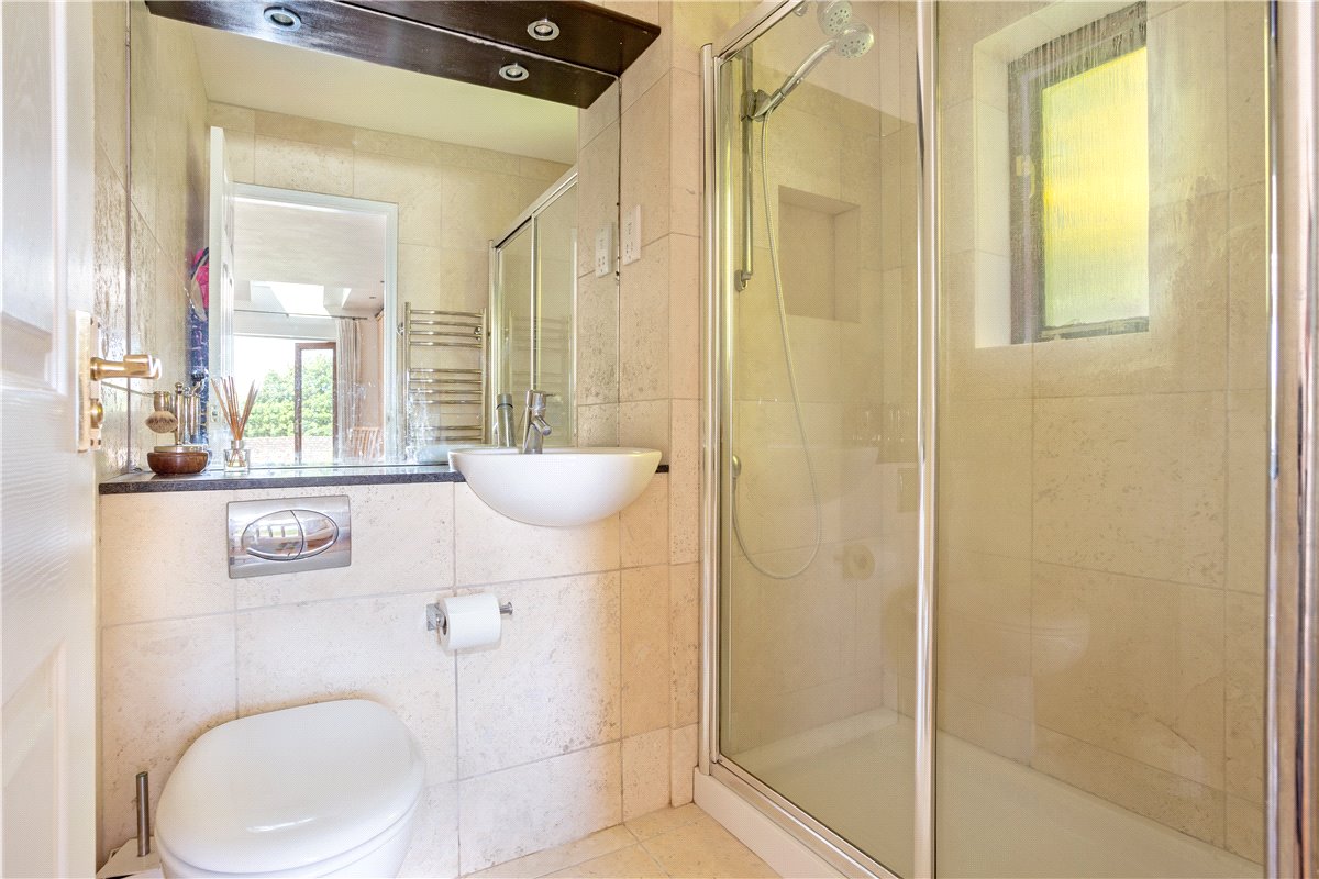 4 bedroom Bungalow, Bucklebury Alley, Cold Ash, RG18 - Sold STC, Image 8