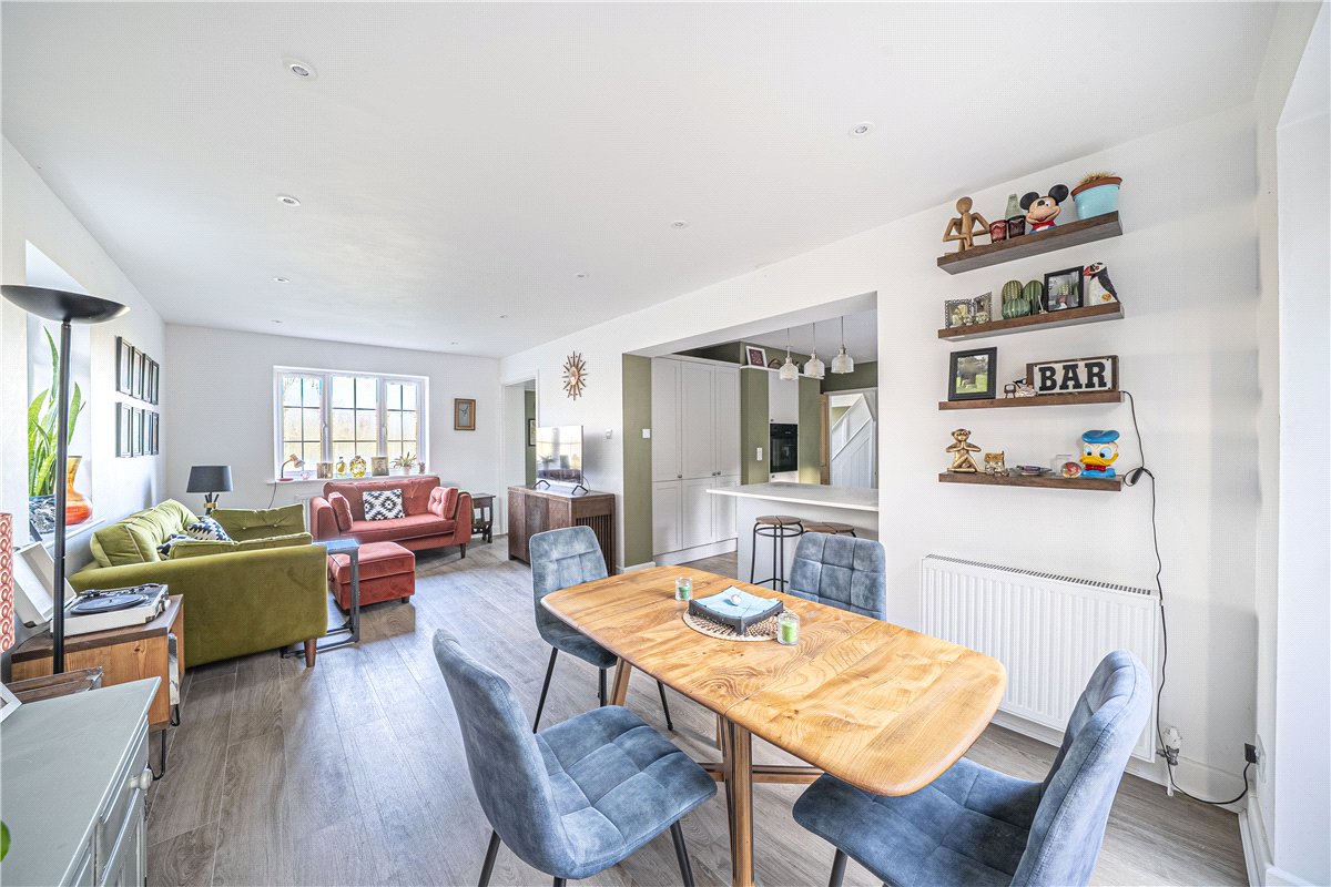 4 bedroom House, Old London Road, Stockbridge, SO20 - Available, Image 2