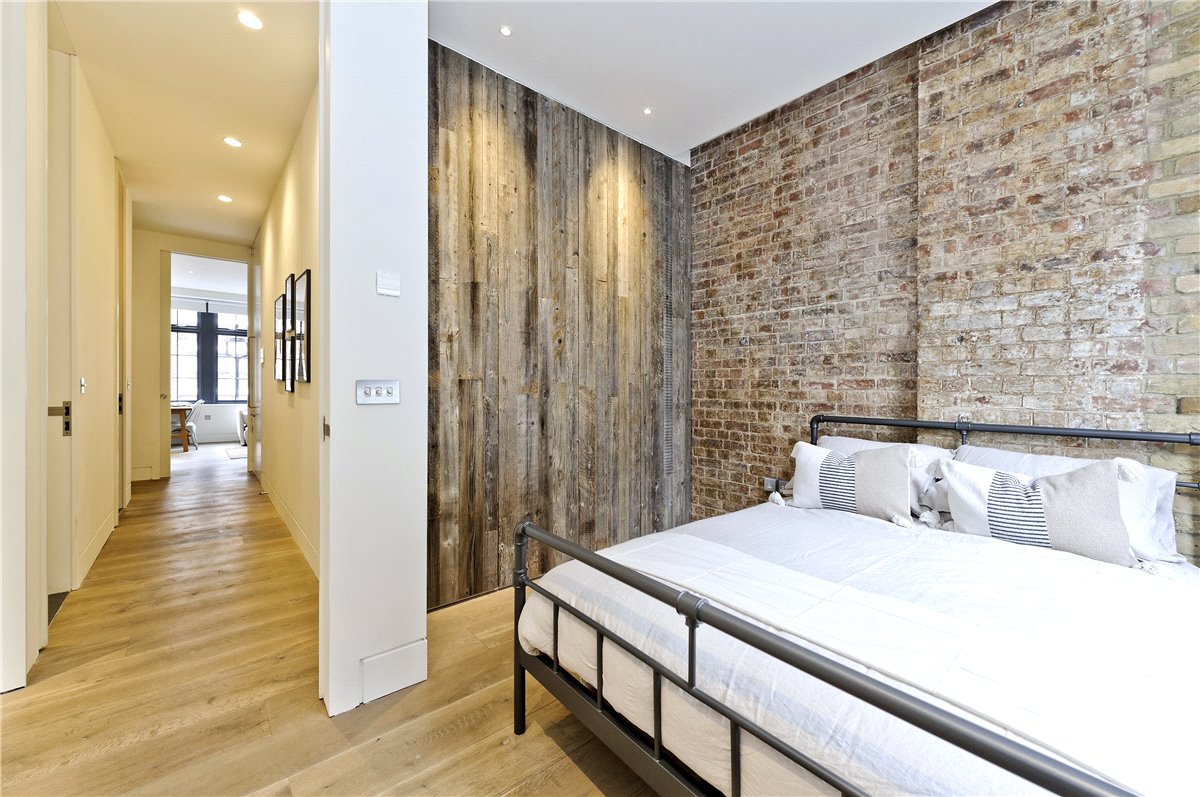 2 bedroom Flat, Great Titchfield Street, London, W1W - Available, Image 16