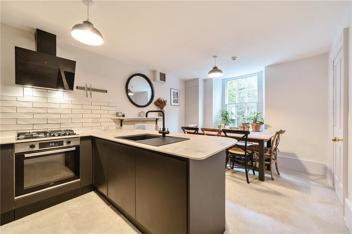 1 bedroom Flat, Oxford Row, Bath, BA1 - Sold, Image 8