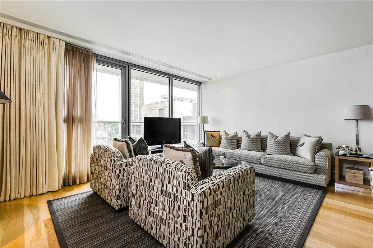 3 bedroom Flat, Knightsbridge, London, SW7 - Available, Image 2