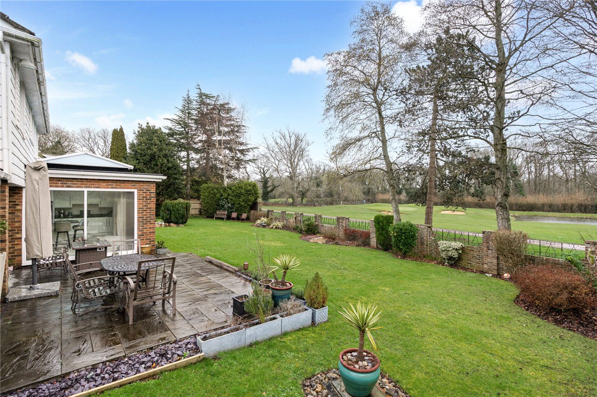 4 bedroom House, Brettingham Gate, Broome Manor, Swindon, SN3 - Available, Image 2