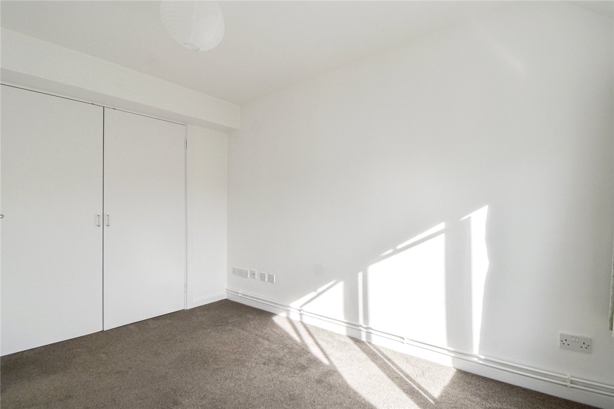 3 bedroom Flat, Victoria Road, Cambridge, CB4 - Available, Image 9