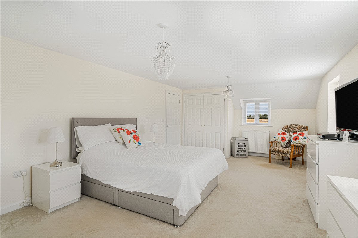 4 bedroom House, Church Hanborough, Witney, OX29 - Available, Image 10