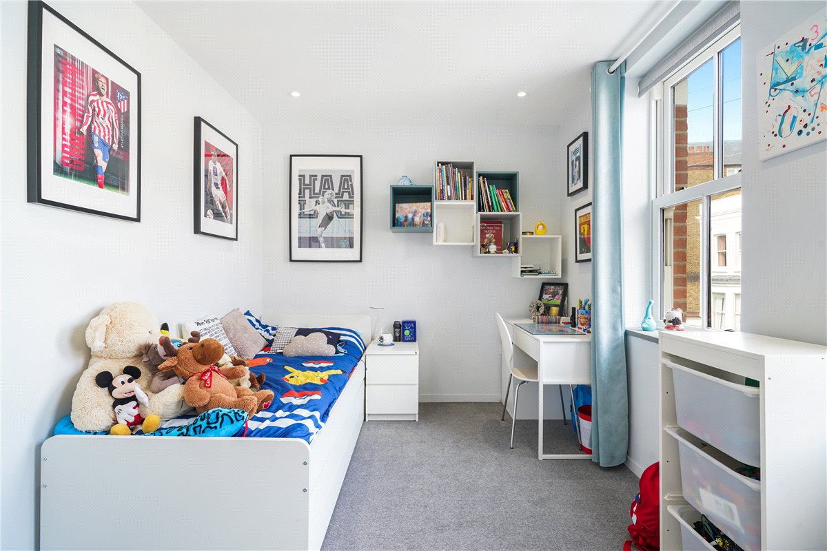 4 bedroom House, Kinnoul Road, London, W6 - Let Agreed, Image 13