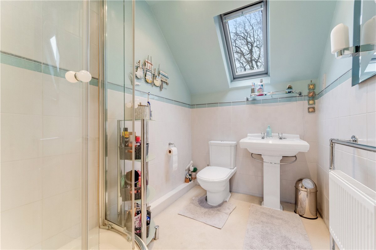 5 bedroom House, School Road, Hemingbrough, YO8 - Available, Image 17