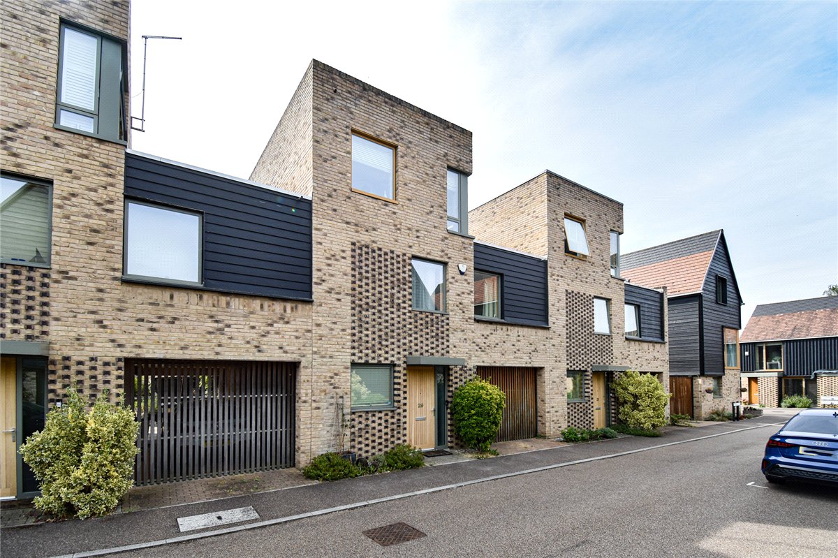 4 bedroom House, Royal Way, Trumpington, CB2 - , Image 21