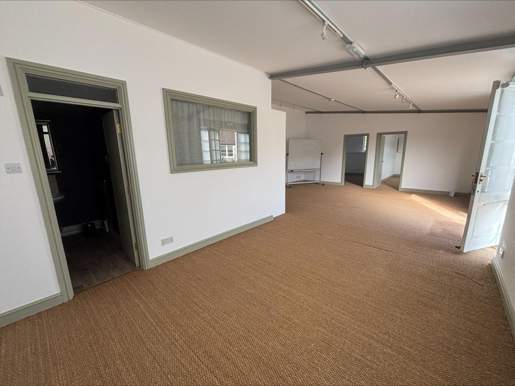 894 Sq Ft, Woodlands End, Mells, BA11 - Available, Image 3