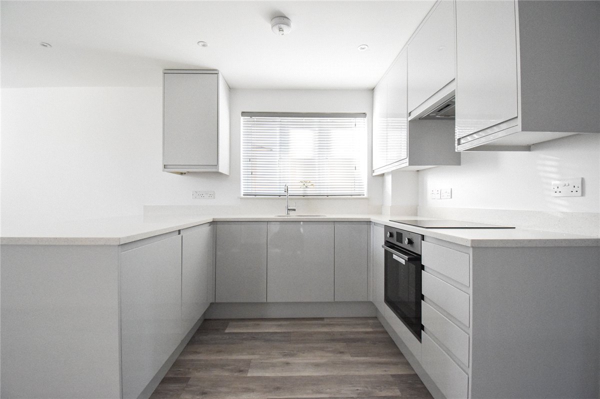 2 bedroom Flat, Bell Road, Bottisham, CB25 - Let Agreed, Image 4