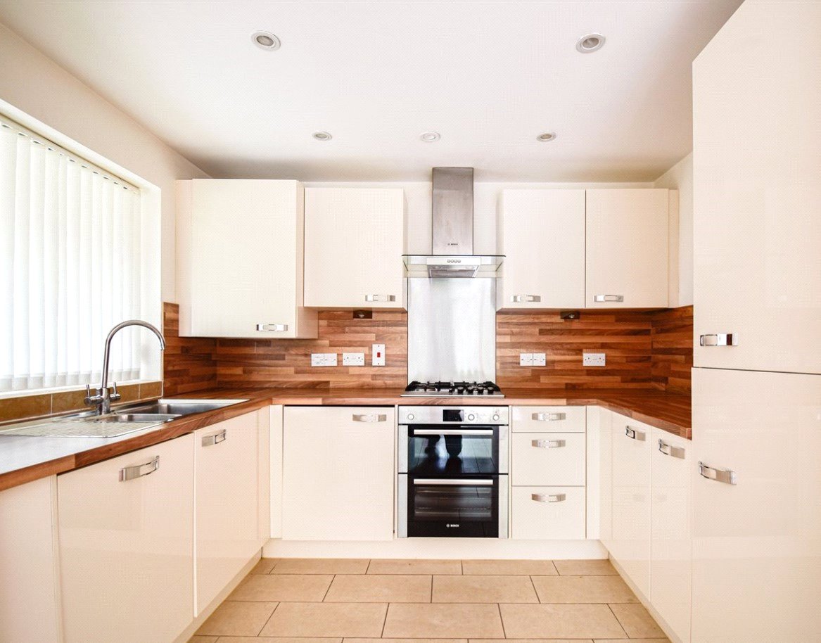 3 bedroom Flat, Wessex Court, 21 Queen Ediths Way, CB1 - Available, Image 1