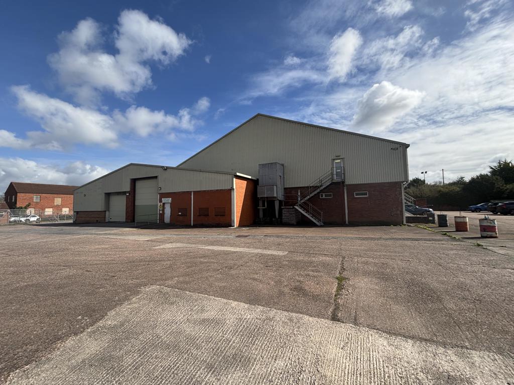 61833 Sq Ft, Higher Poole, Wellington, TA21 - Available