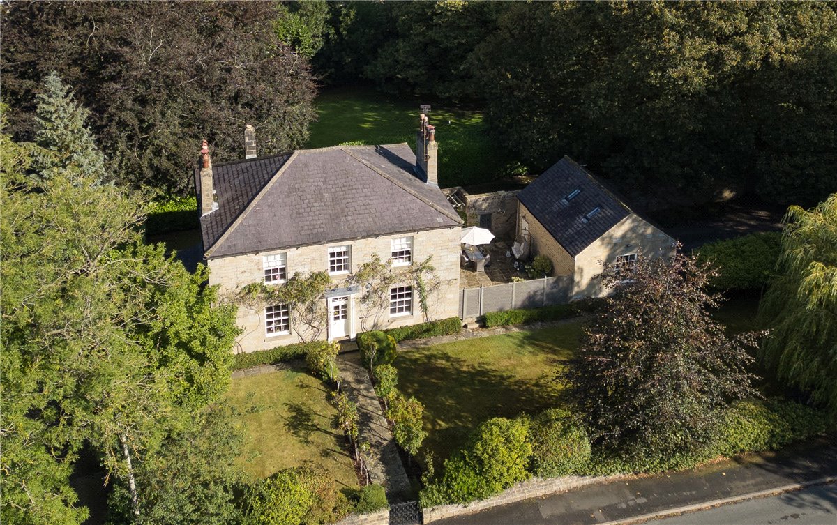 4 bedroom House, Scotton Lodge, Scotton, HG5 - Available