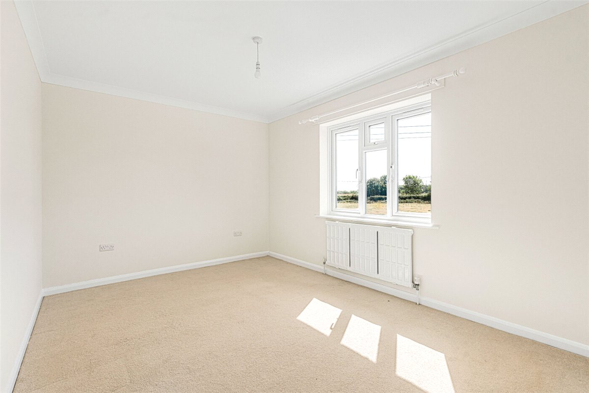 4 bedroom House, Kings Lane, South Heath, HP16 - Available, Image 6