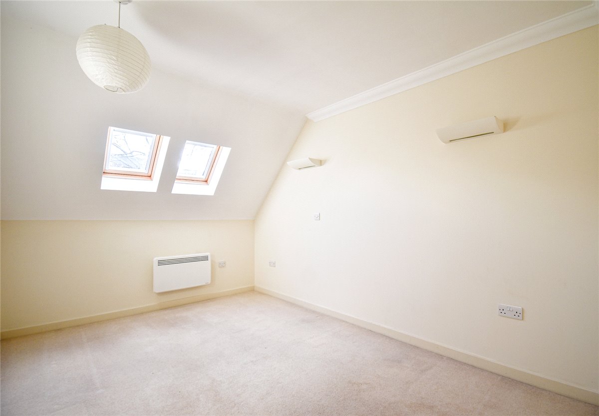 2 bedroom Flat, The Redwing, Newmarket Road, CB5 - Let Agreed, Image 8