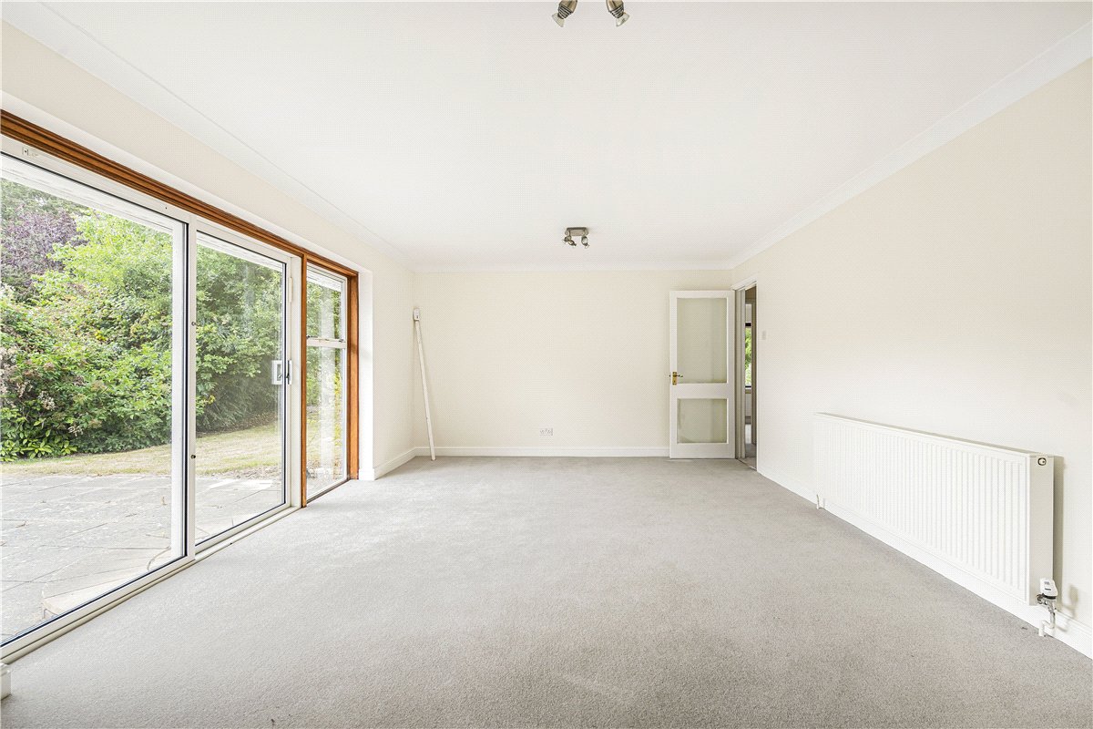 6 bedroom Bungalow, Nash Lee Lane, Wendover, HP22 - Let Agreed, Image 3