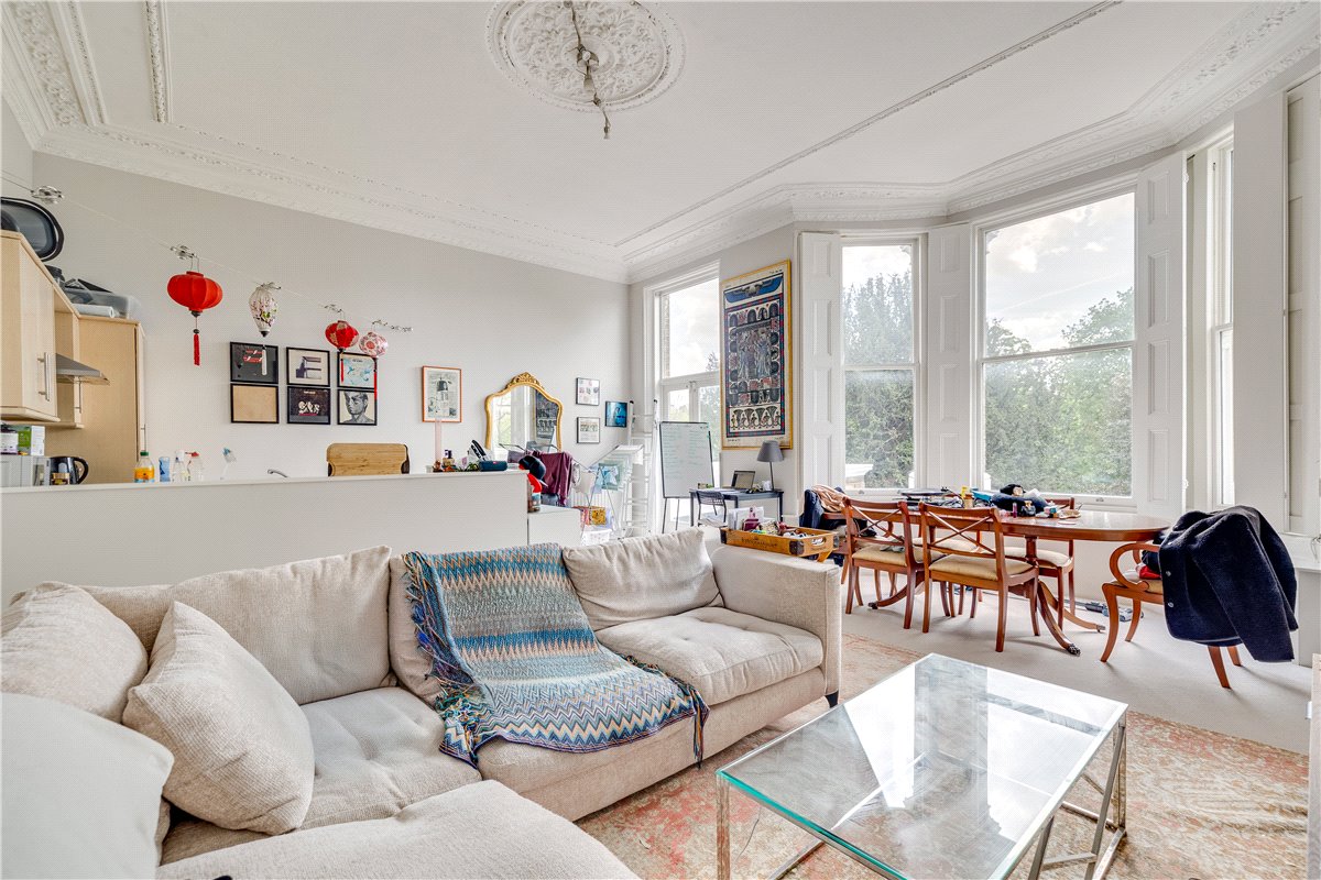 1 bedroom Flat, Clapham Common North Side, London, SW4 - Sold