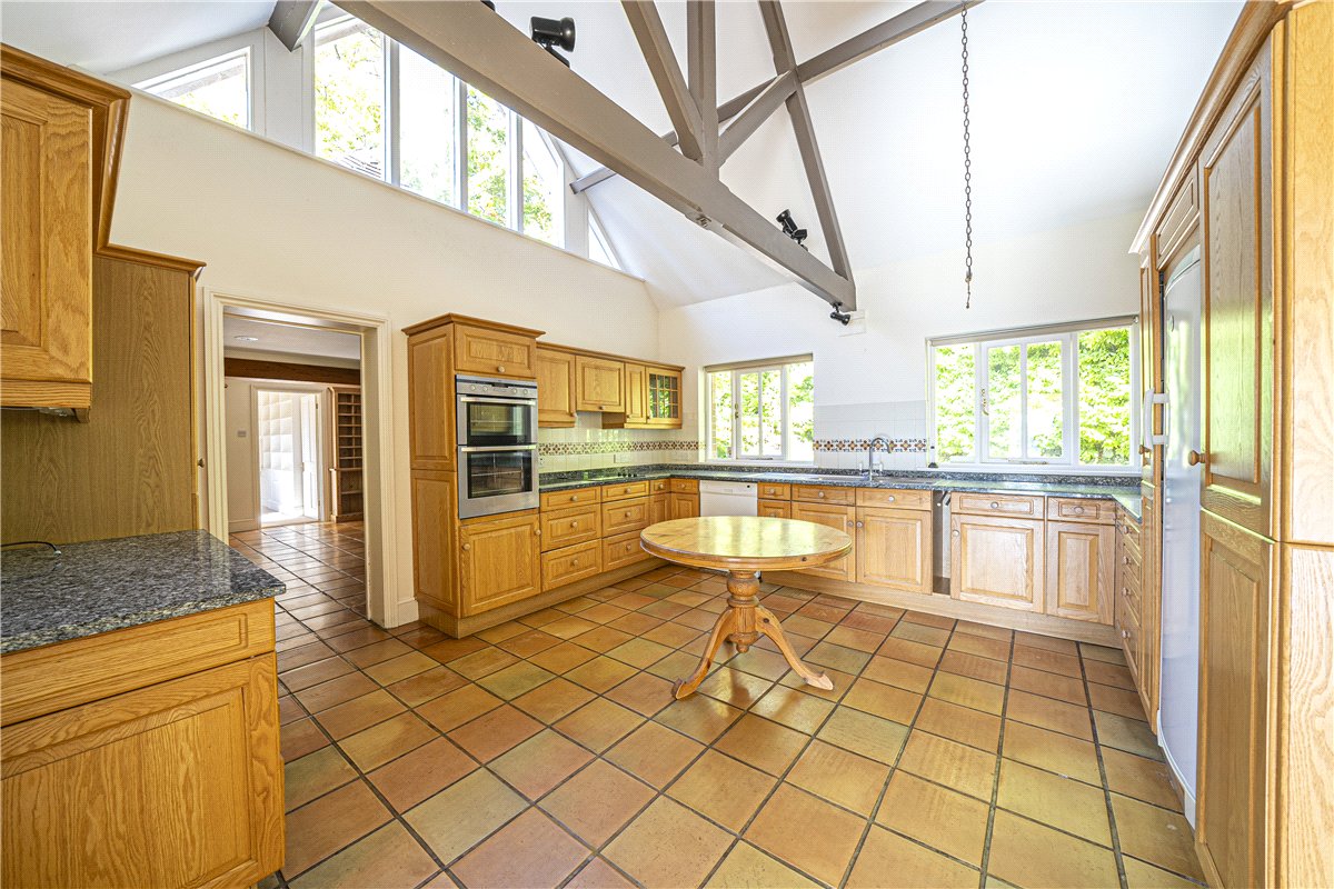 4 bedroom House, Leckford, Stockbridge, SO20 - Sold STC, Image 3