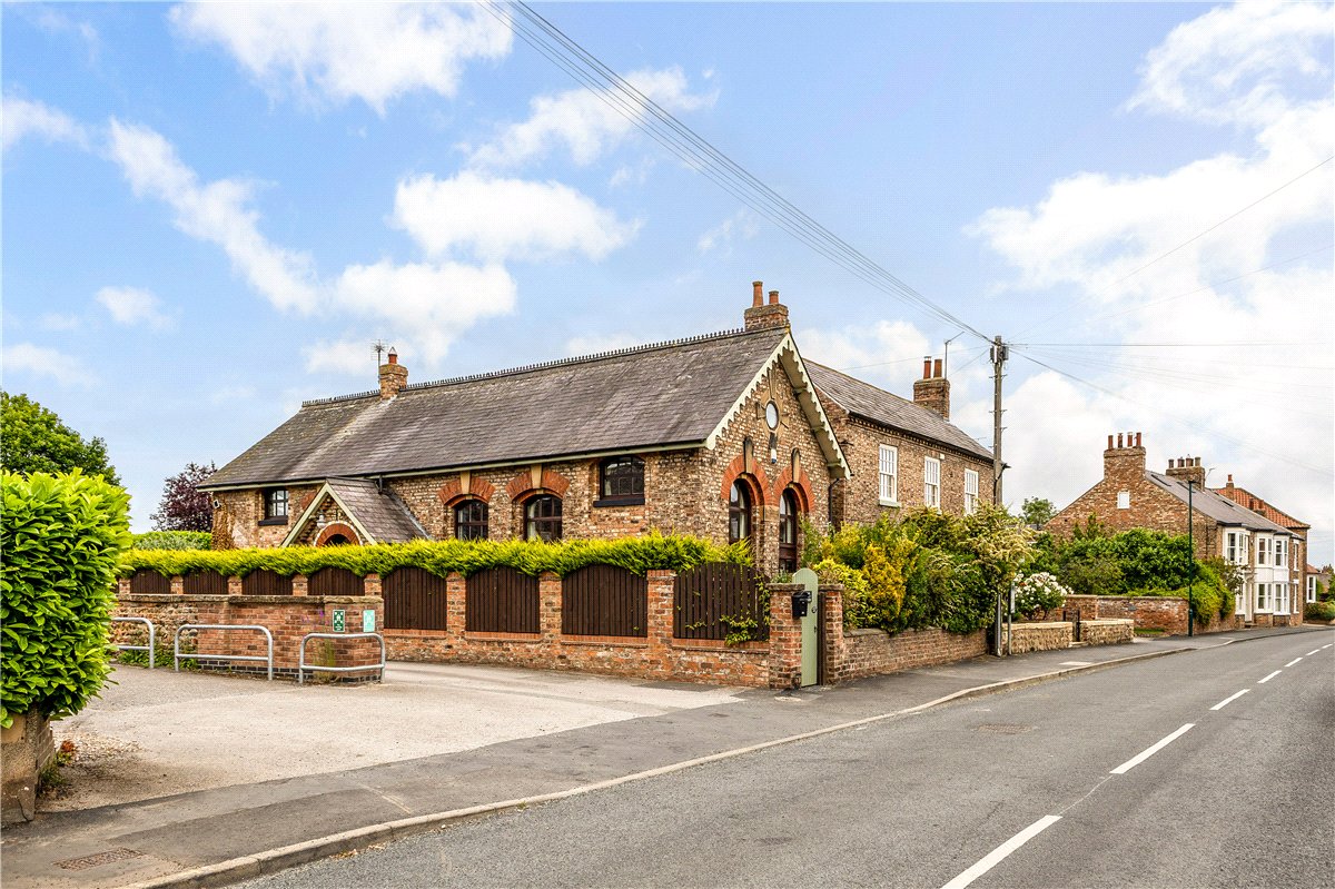 3 bedroom House, Marston Road, Tockwith, YO26 - Available