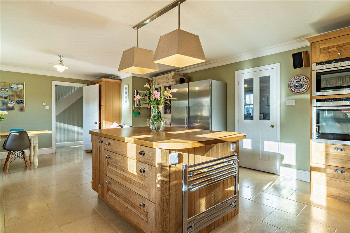 6 bedroom House, Cat Street, East Hendred, OX12 - Available, Image 5