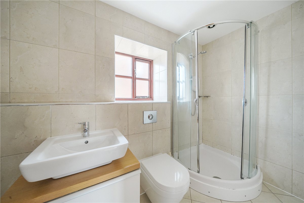 4 bedroom House, Stableford, Newcastle-Under-Lyme, ST5 - Available, Image 2