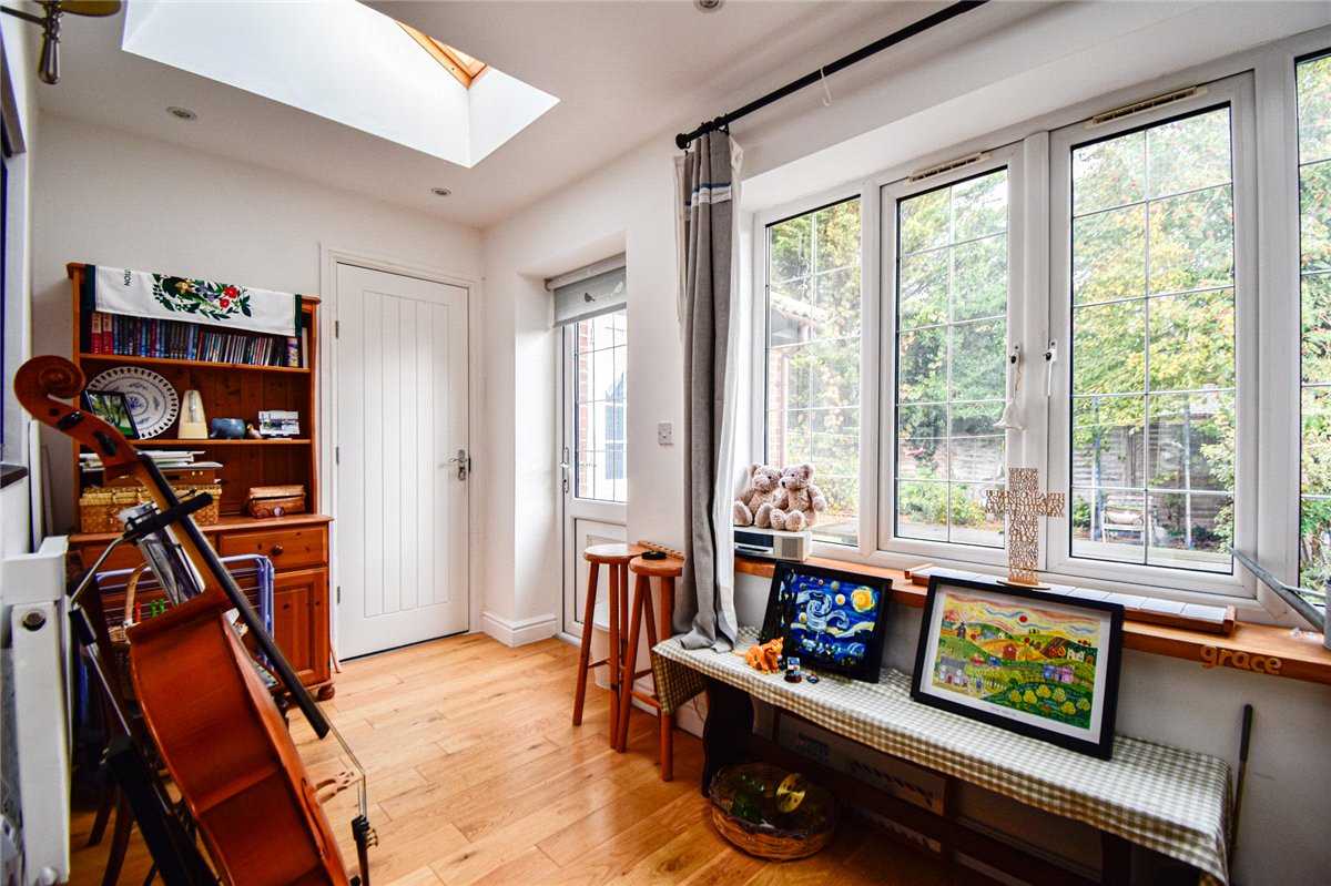 4 bedroom House, Cavesson Court, Cambridge, CB4 - Available, Image 4