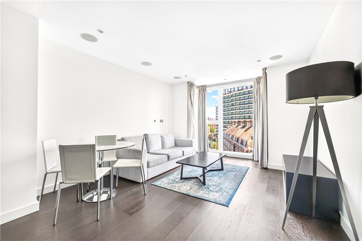 1 bedroom Flat, Gatliff Road, Pimlico, SW1W - Available