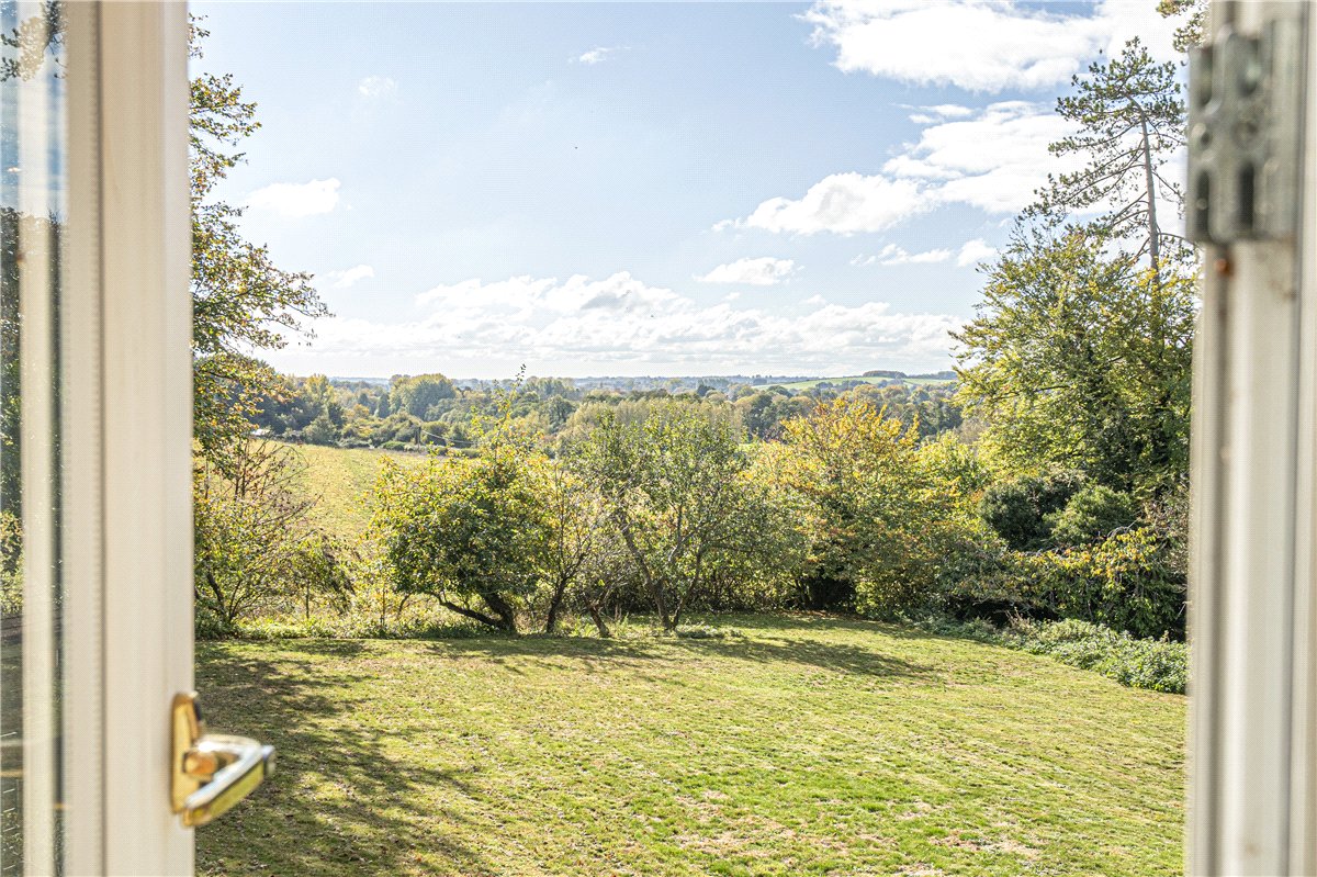 4 bedroom House, Leckford, Stockbridge, SO20 - Sold STC, Image 11