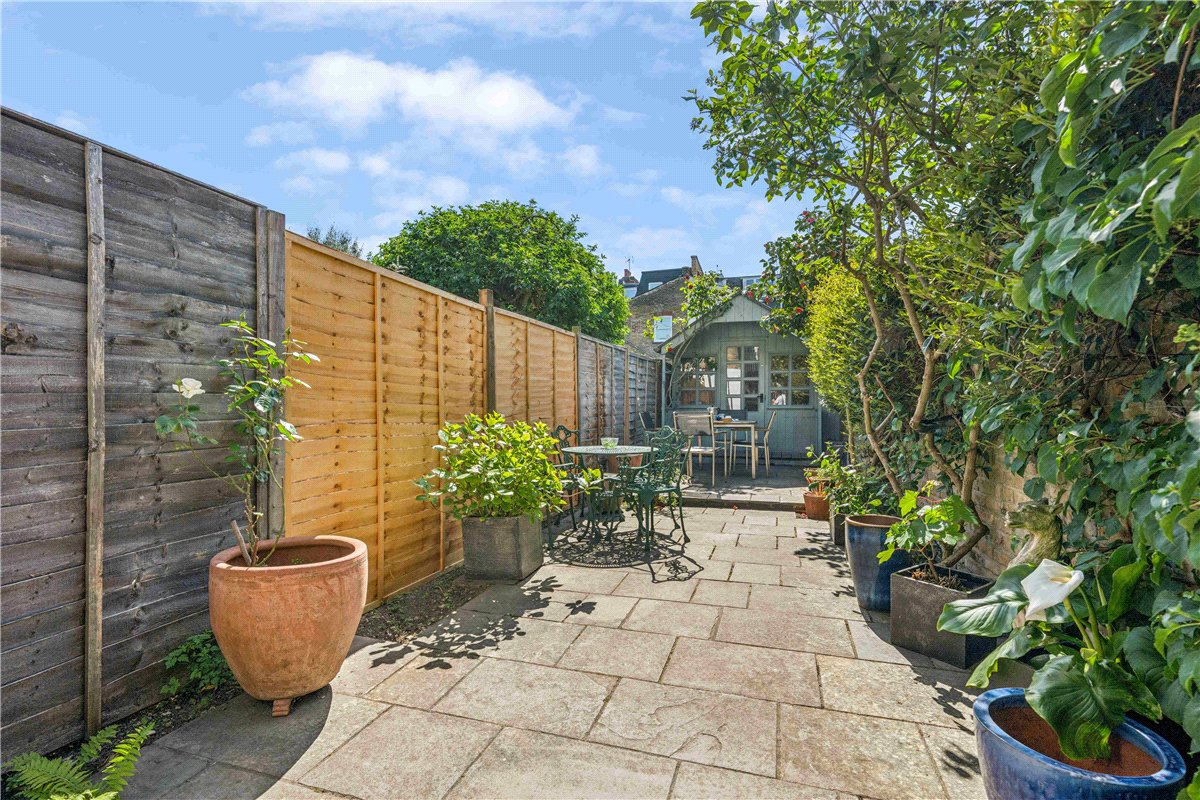 3 bedroom Flat, Queensmill Road, London, SW6 - Available, Image 15