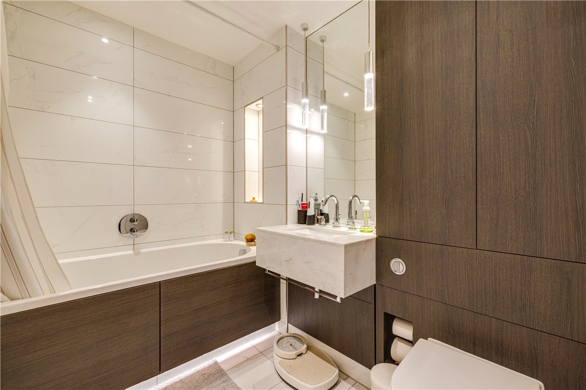 2 bedroom Flat, Montpellier House, 17 Glenthorne Road, W6 - , Image 3