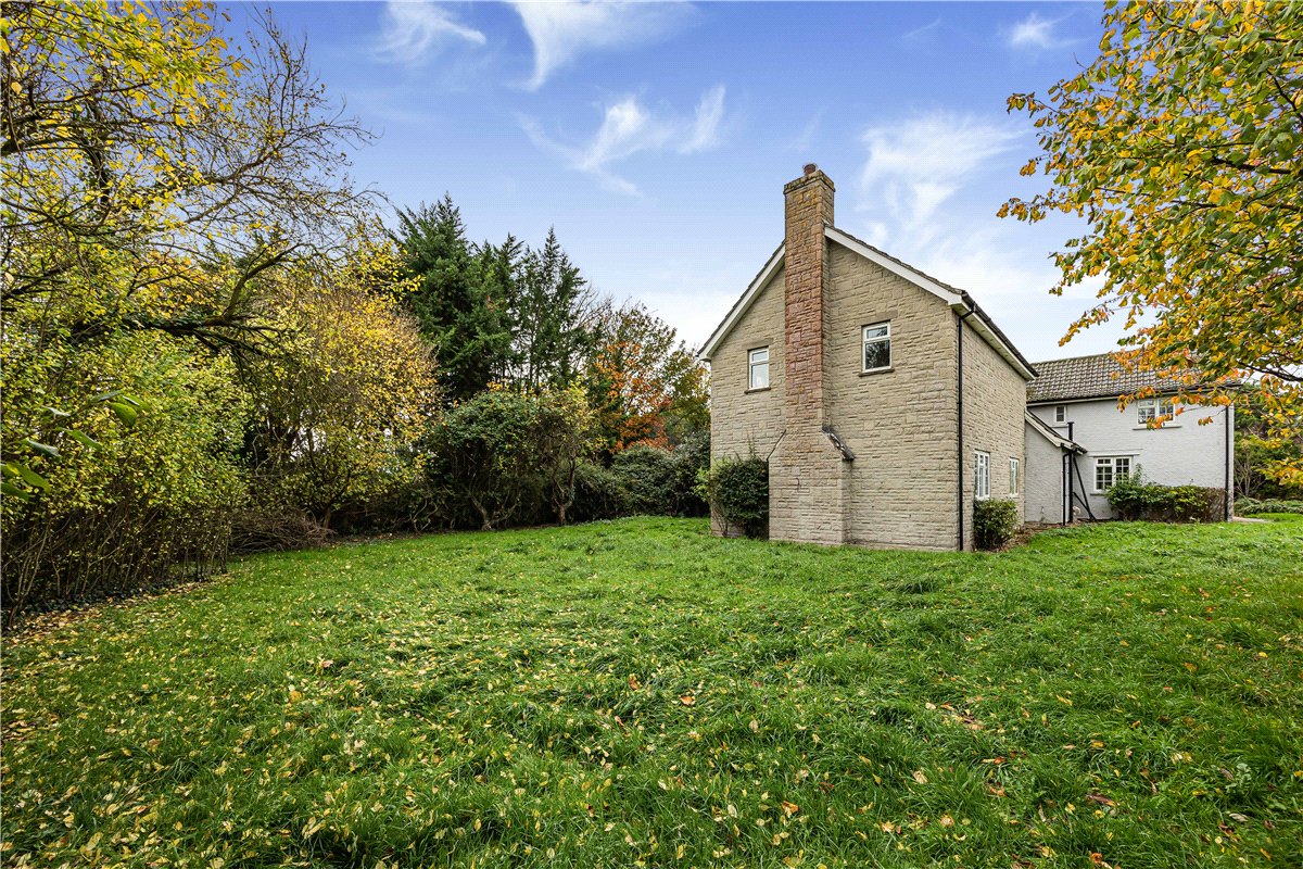 4 bedroom House, Queen Camel, Yeovil, BA22 - Available, Image 8