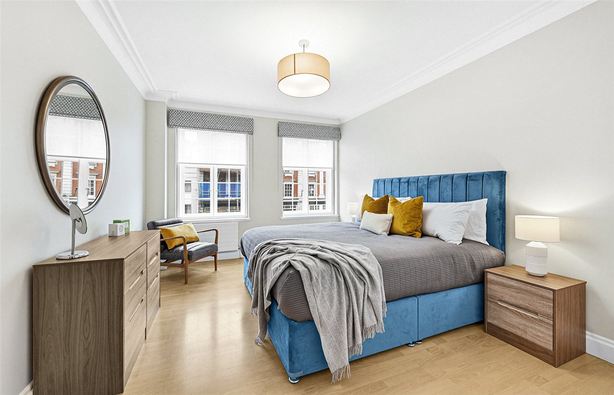 3 bedroom Flat, Stafford Court, Kensington High Street, W8 - Available, Image 4