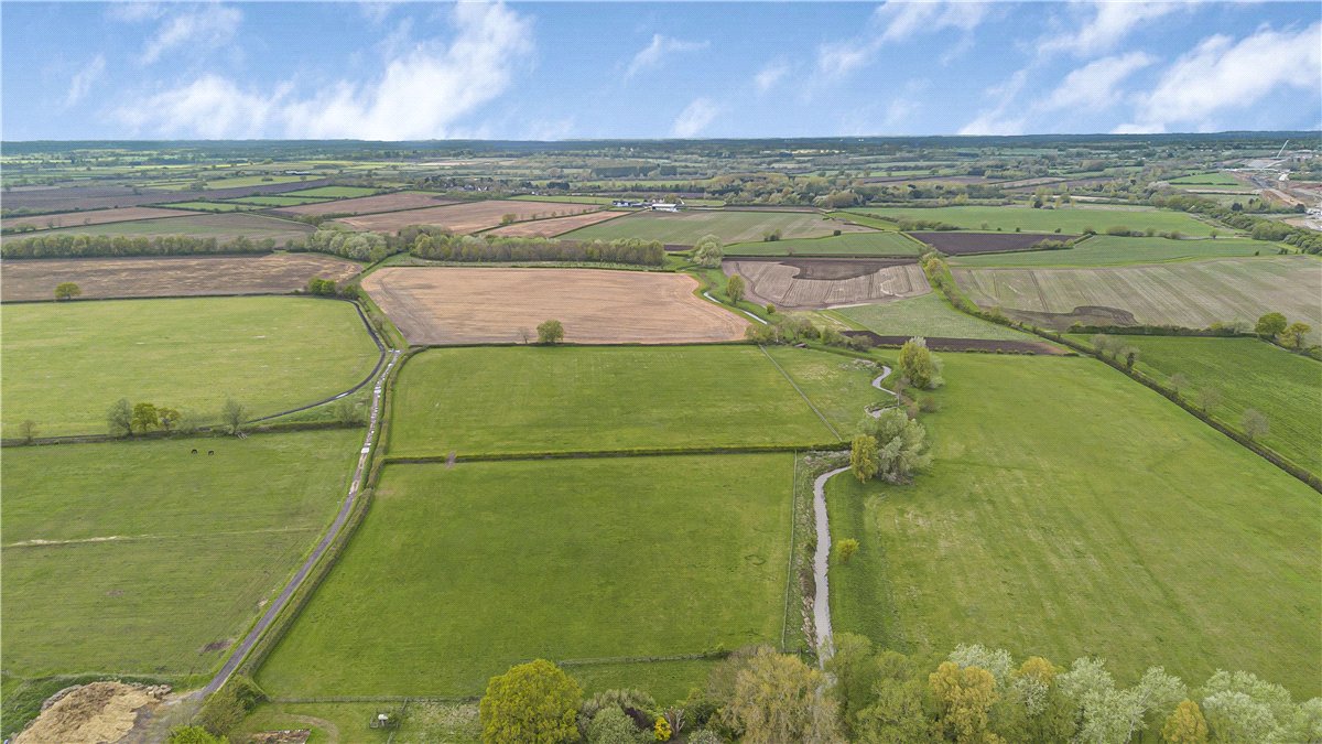 41  Country Estate, Mill Lane, Twyford, MK18 - Available, Image 47