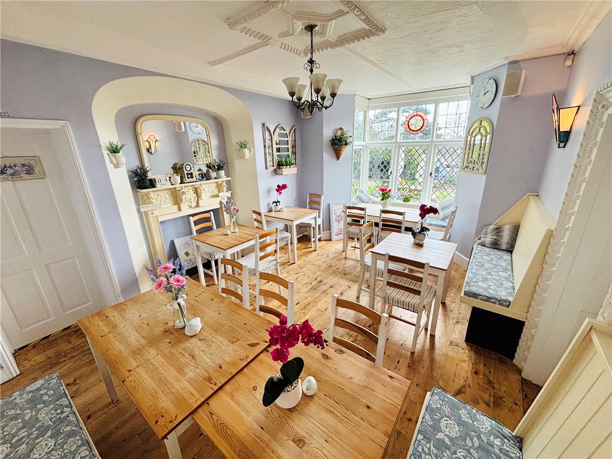5 bedroom House, Eastcliff Road, Shanklin, PO37 - Available, Image 16