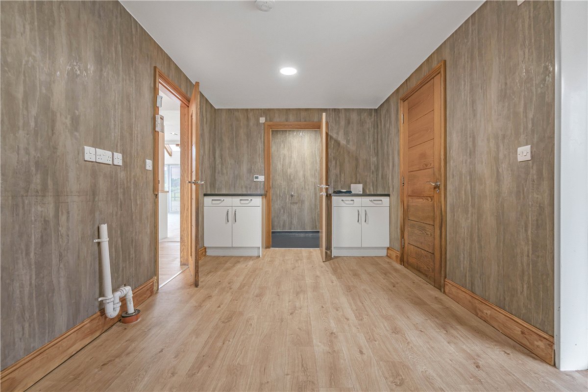 6 bedroom Barn Conversion, Skirsgill Lane, Eamont Bridge, CA10 - Available, Image 24