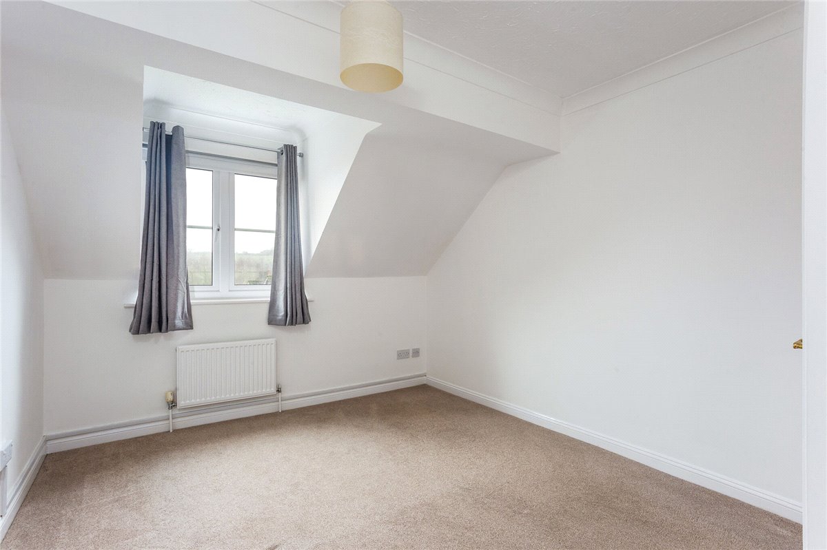 4 bedroom House, Benson Close, Marlborough, SN8 - Let Agreed, Image 16