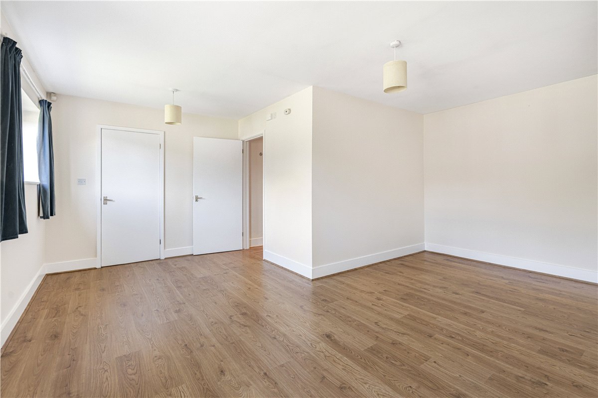 3 bedroom House, Lower Farm, Denton, OX44 - Let Agreed, Image 4