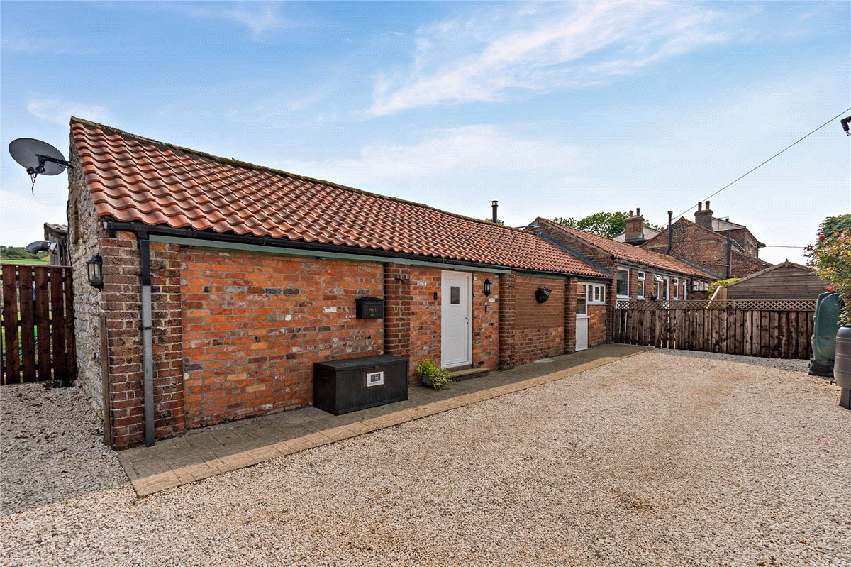   Farm, Wains Lane, Staxton, YO12 - Sold STC, Image 11