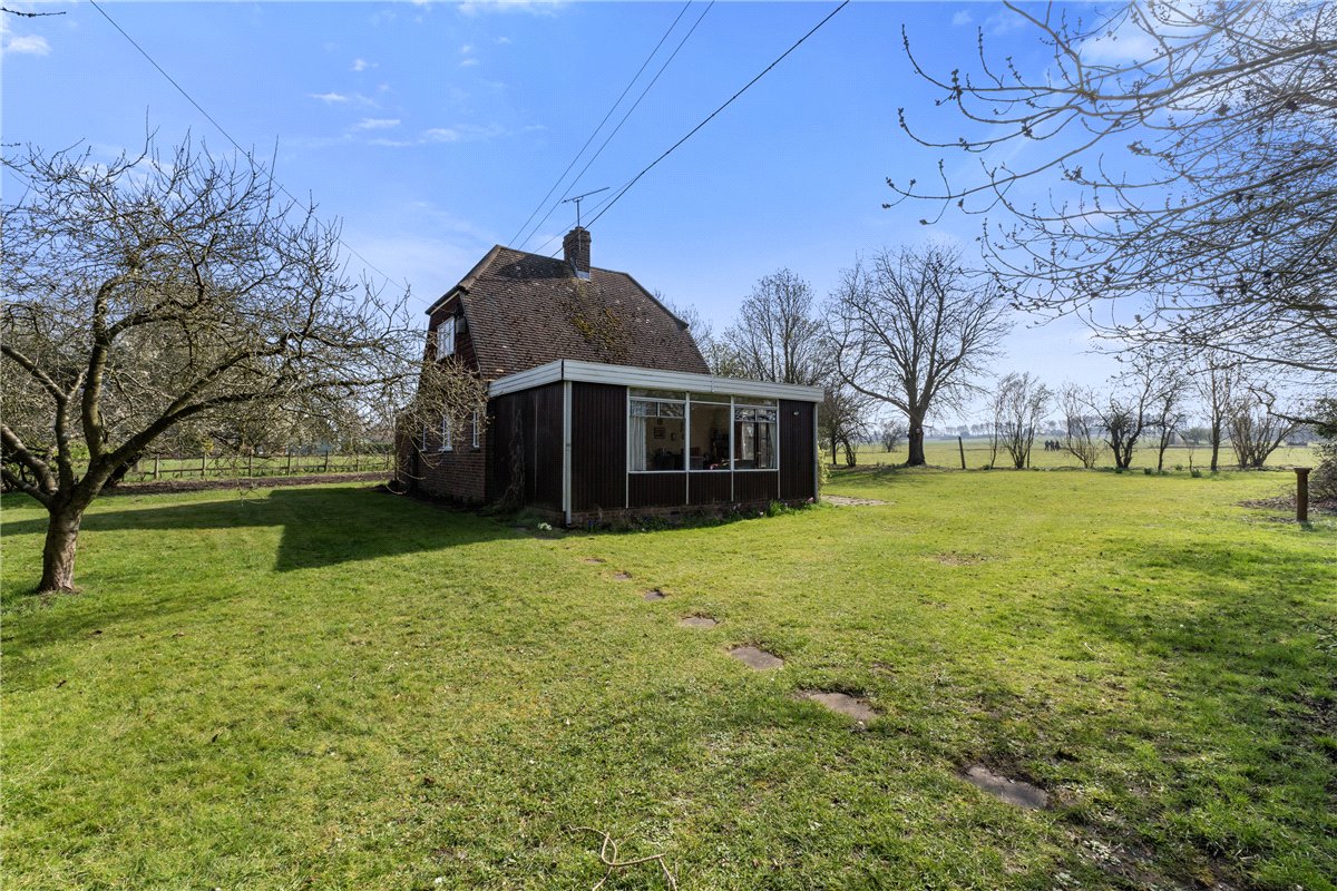 3 bedroom House, South Road, Abington, CB21 - Sold, Image 8