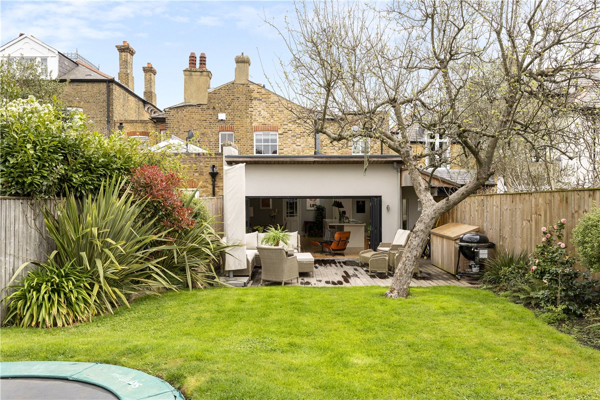 3 bedroom House, St. James's Drive, London, SW17 - Sold, Image 17