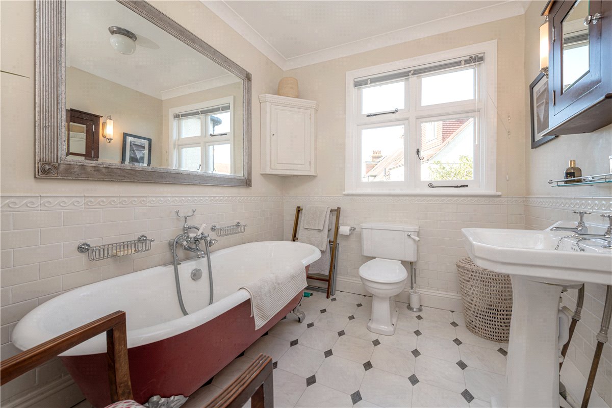 4 bedroom House, Sandgate Lane, London, SW18 - , Image 5