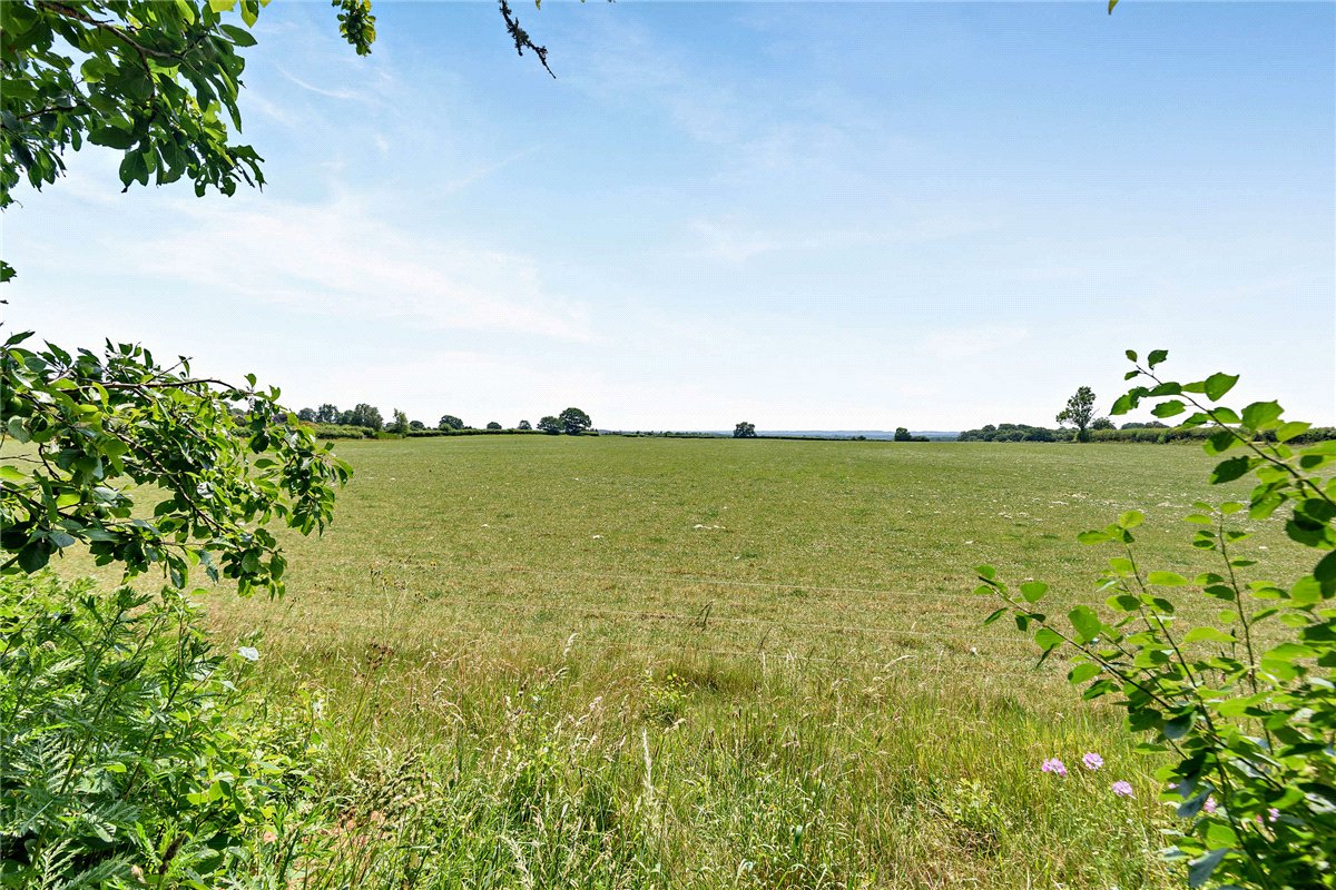 4 bedroom House, The Thicket, Leckhampstead, RG20 - Available, Image 14
