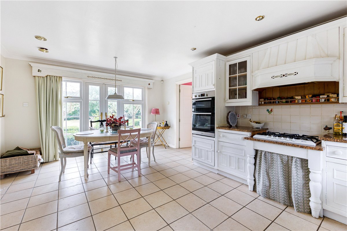 5 Bedroom Single Family Home/House's Image 19