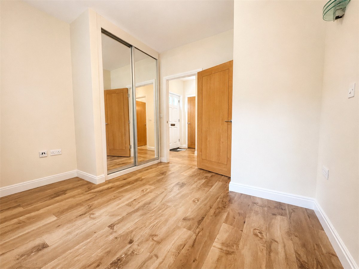 1 bedroom Flat, Chilbolton Avenue, Winchester, SO22 - Available, Image 6
