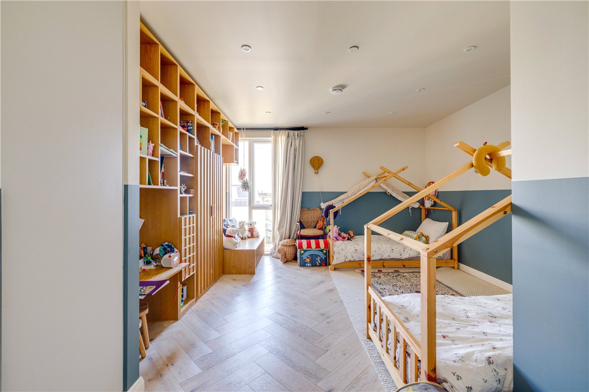 3 bedroom Flat, Ravensbury Terrace, London, SW18 - Available, Image 11